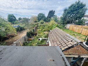 Photo 11- click for photo gallery